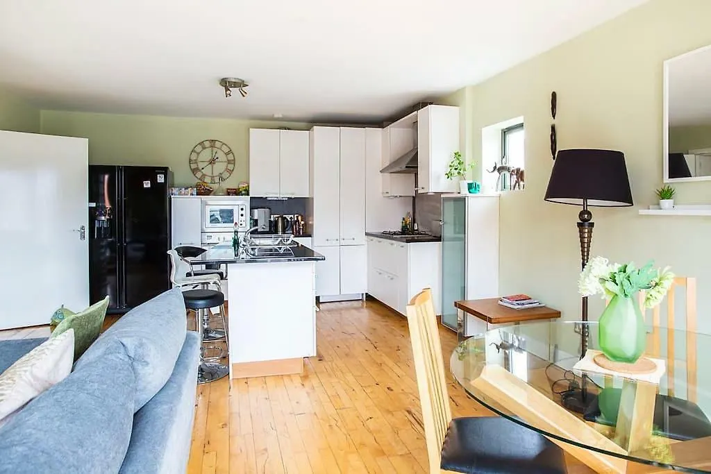 Spacious Belfast City Centre Duplex Apartment Reino Unido