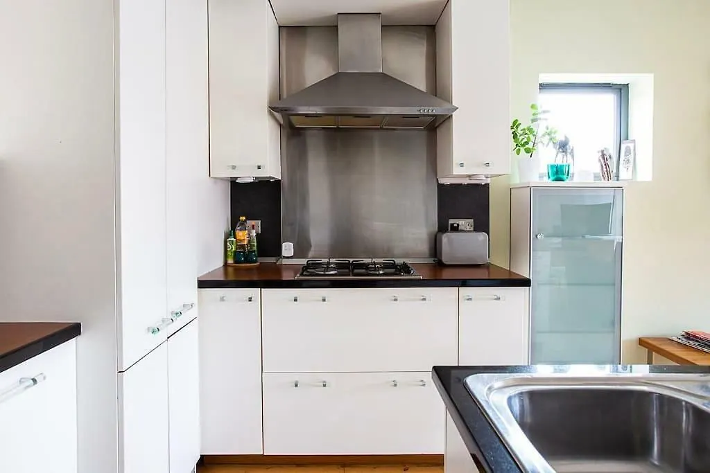 Spacious Belfast City Centre Duplex Apartment